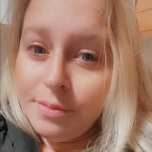 Meet your Posher, Jacqueline